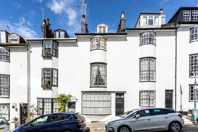 5 bed property, in Upper Market Street, £875,000