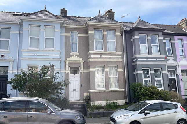 3 bed property, in Old Park Road, £250,000