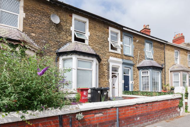 Studio, in Newton Drive, £175,000
