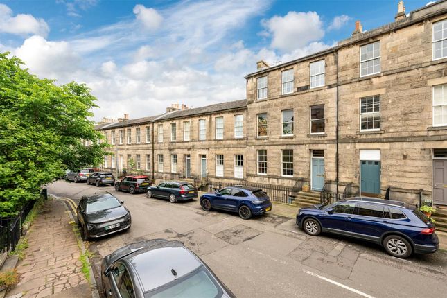 4 bed property, in Warriston Crescent, £795,000