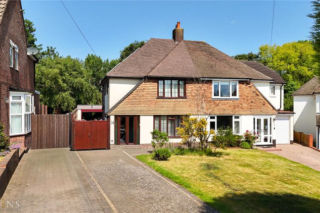 3 bed property, in Dower Road, £450,000