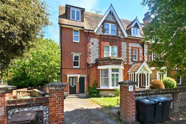 1 bed property, in Grassington Road, £155,000