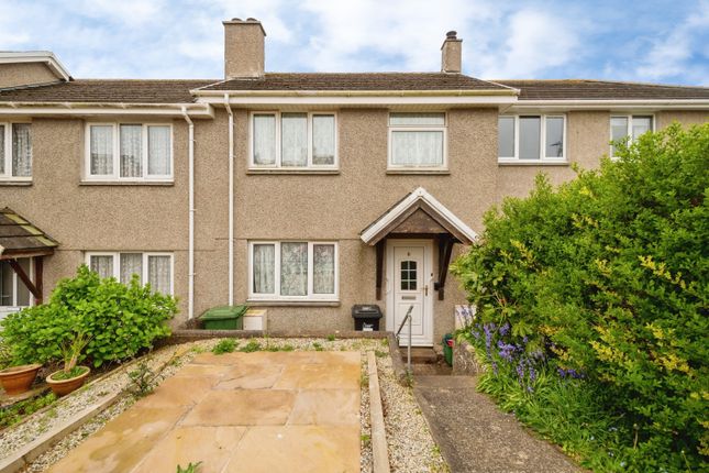 3 bed property, in Boscarnek, £298,500
