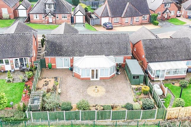 3 bed property, in Parc Caradog, £335,000