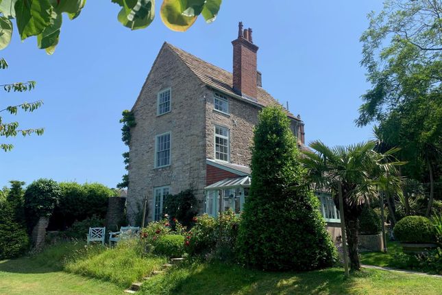 4 bed property, in Clarence Cottage, £1,250,000