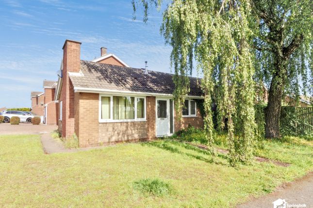 3 bed property, in Sherwood Road, £155,000