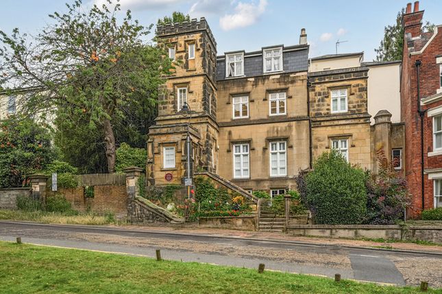 2 bed property, in London Road, £395,000