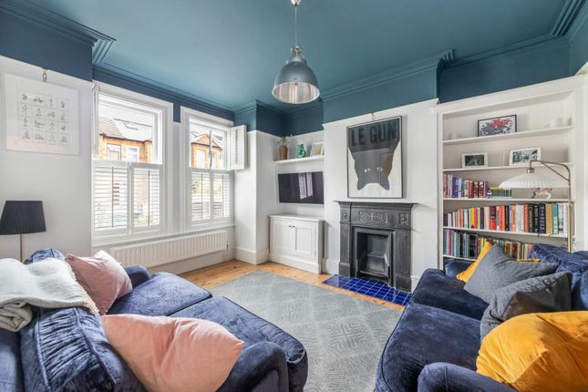 4 bed property, in Lutwyche Road, £800,000