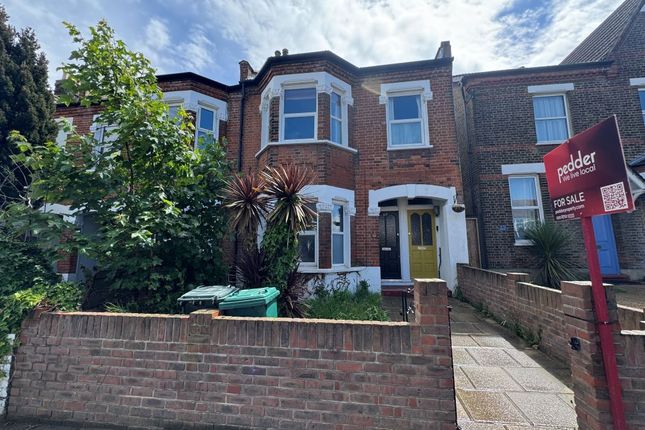 2 bed property, in 85A Marlow Road, £250,000