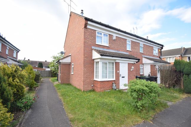 1 bed property, in Howard Close, £190,000