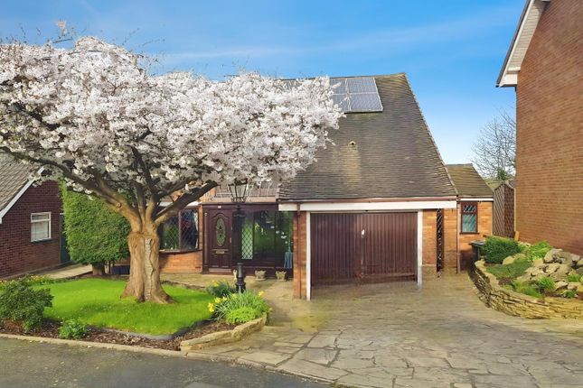 3 bed property, in Cottesmore Close, £410,000