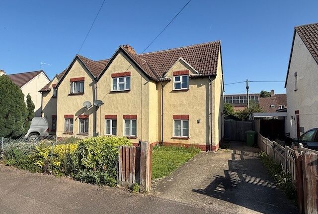 3 bed property, in Bowyer Road, £400,000