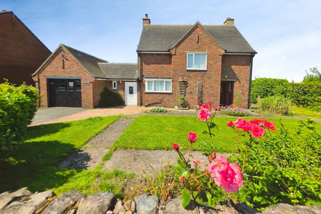 3 bed property, in Wraggs Lane, £375,000