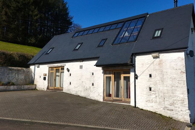4 bed property, in Cray, £475,000