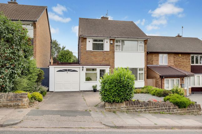 4 bed property, in Stapleford Lane, £375,000