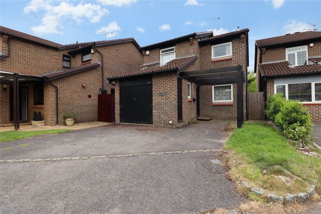 4 bed property, in Woking, £600,000