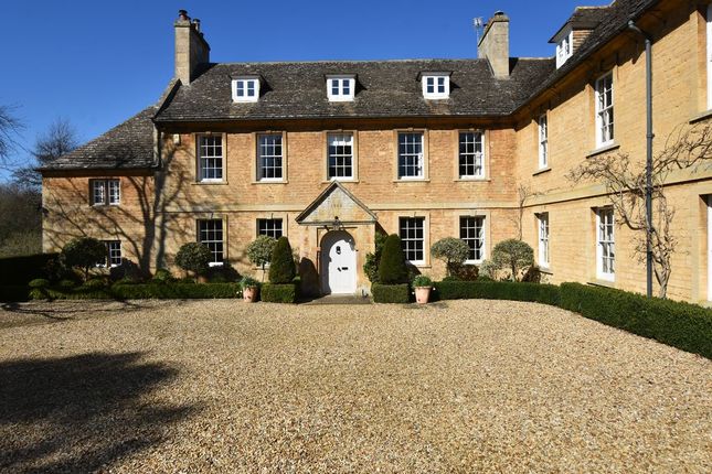 5 bed property, in Home Farm House, £1,250,000
