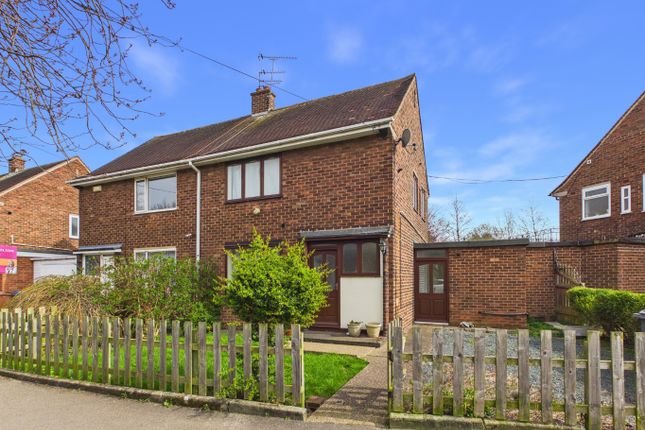 2 bed property, in Hartoft Road, £135,000