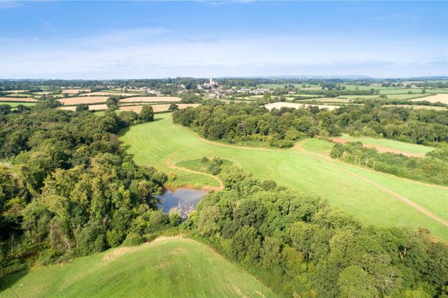 4 bed property, in Holcombe, £700,000