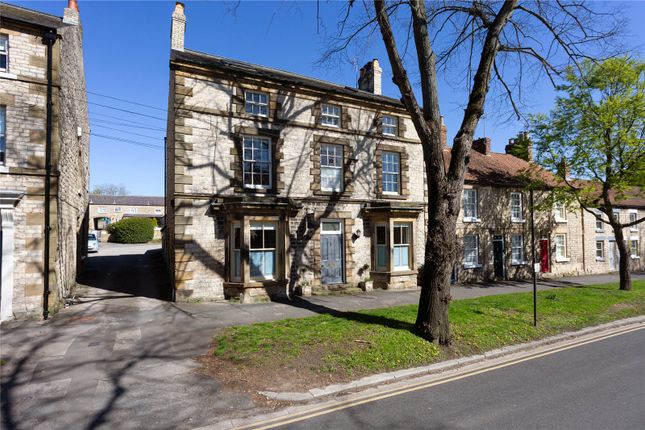 6 bed property, in Eastgate, £575,000