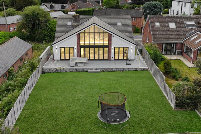 4 bed property, in Hampton House, £775,000