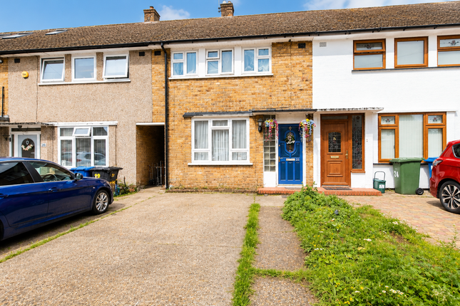 2 bed property, in Usk Road, £330,000