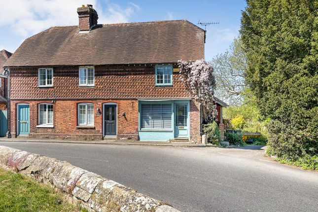3 bed property, in 3 Church Road, £275,000