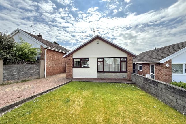 2 bed property, in Yr Aran, £220,000