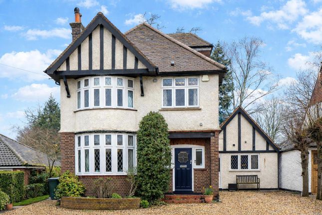 4 bed property, in Abbots Road, £1,050,000