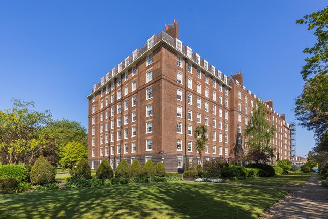 3 bed property, in Ranelagh Gardens, £1,400,000
