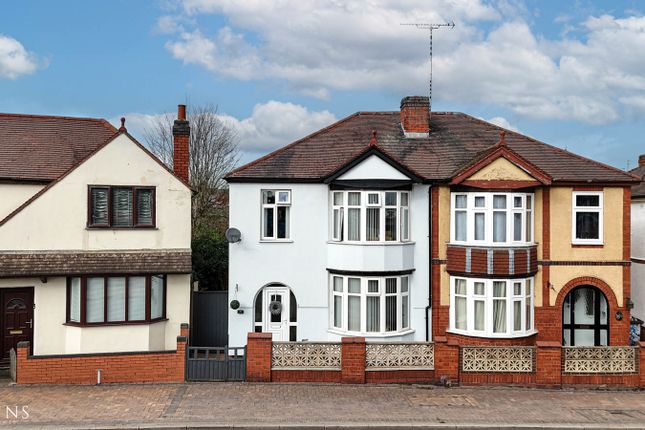 3 bed property, in Central Avenue, £229,950