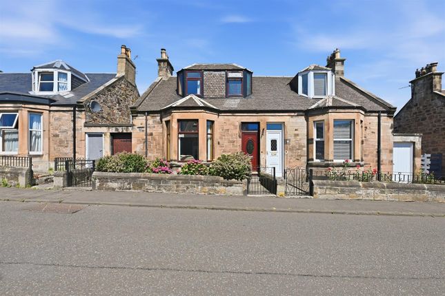 3 bed property, in Grange Road, £230,000