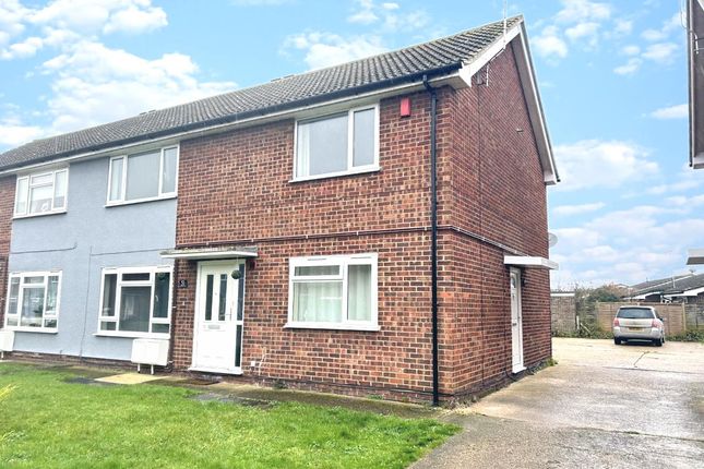 2 bed property, in Flatford Drive, £149,000