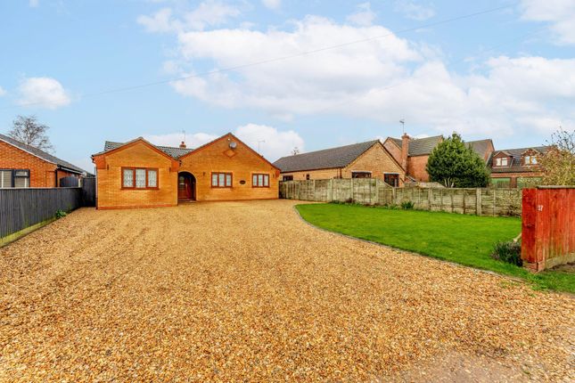 4 bed property, in Back Road, £350,000