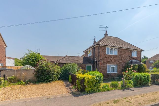 3 bed property, in Finch Crescent, £395,000