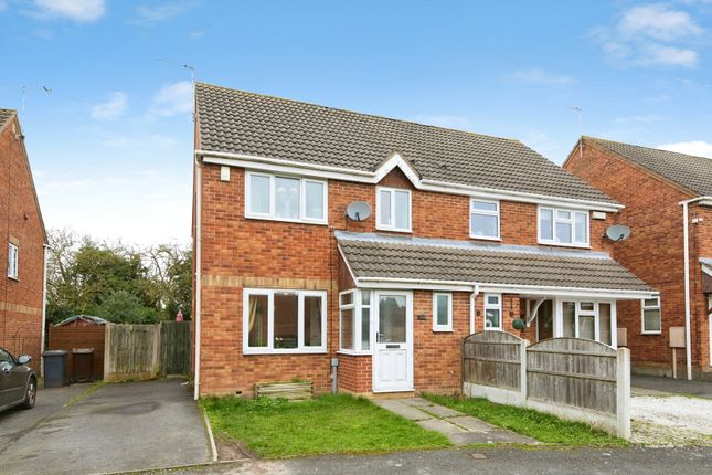3 bed property, in Pendleside Way, £210,000