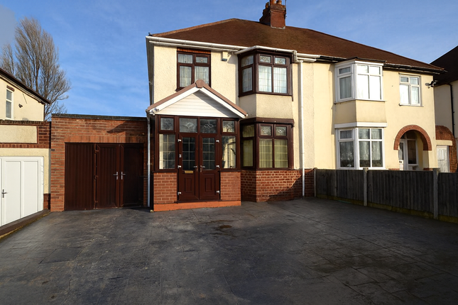 3 bed property, in Pennhouse Avenue, £355,000