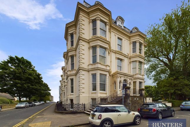 1 bed property, in Montpellier Terrace, £110,000