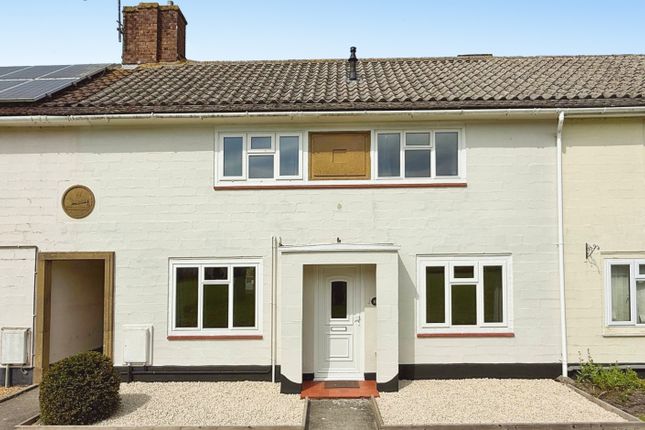 3 bed property, in Court Orchard, £245,000