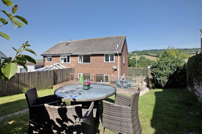 3 bed property, in Raleigh Road, £320,000
