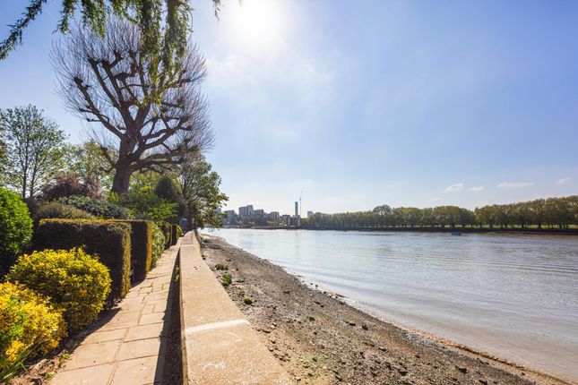 3 bed property, in Ranelagh Gardens, £1,400,000