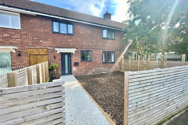 4 bed property, in Moss Acre Road, £199,950