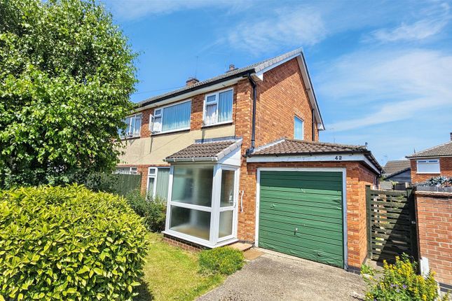 3 bed property, in Biddle Road, £240,000