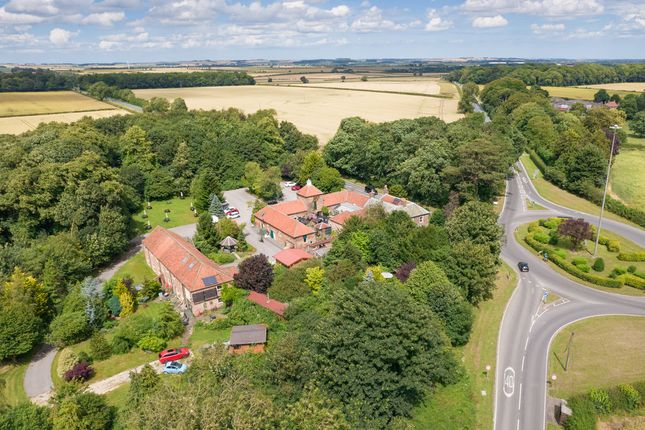 4 bed property, in Bainton, £1,595,000