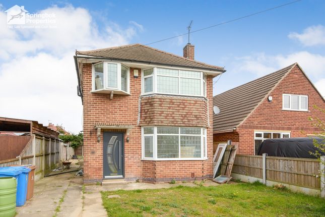 3 bed property, in Arlington Drive, £240,000