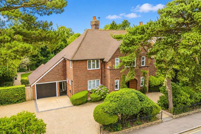 4 bed property, in Highfield Road, £1,875,000