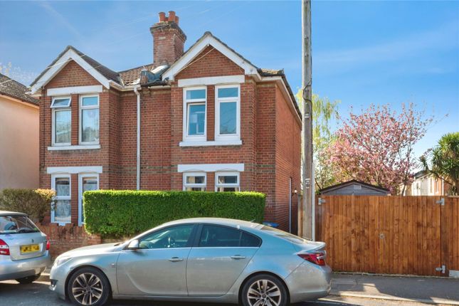 3 bed property, in Porchester Road, £280,000