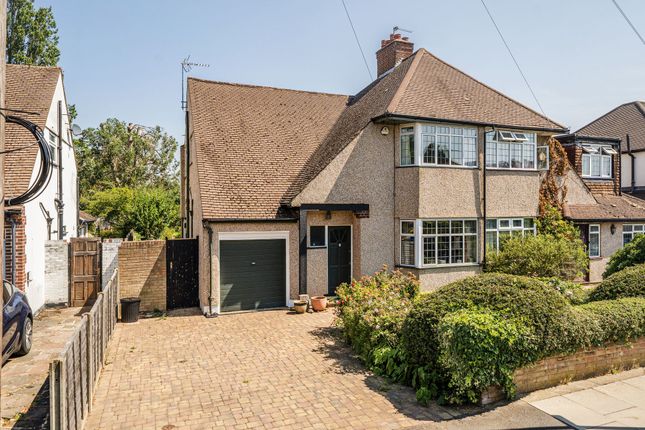 3 bed property, in Pinn Way, £800,000