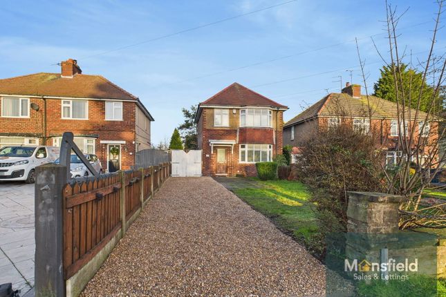 3 bed property, in Old Mill Lane, £230,000