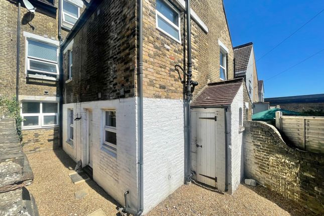Studio, in Northcote Road, £70,000
